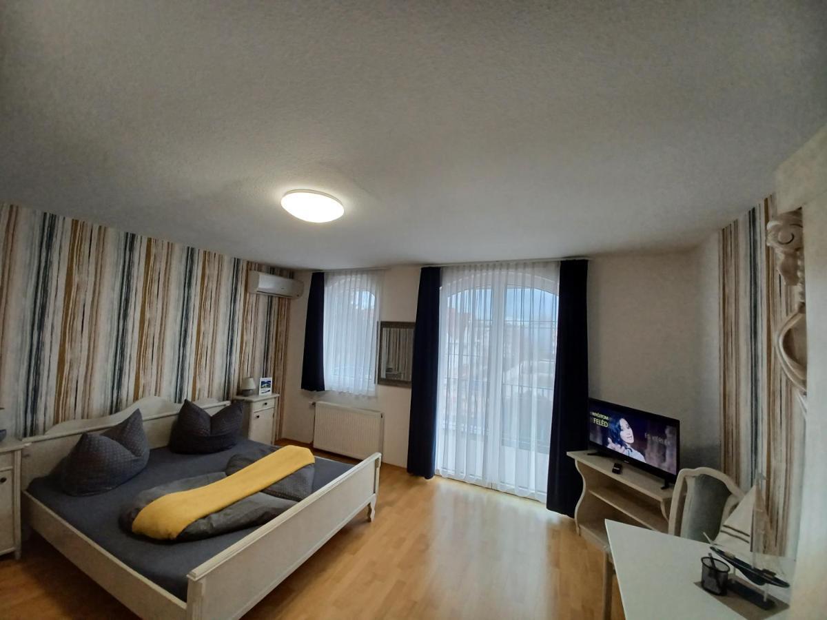 Margret Haus Bed and Breakfast Balatonfüred Exteriör bild