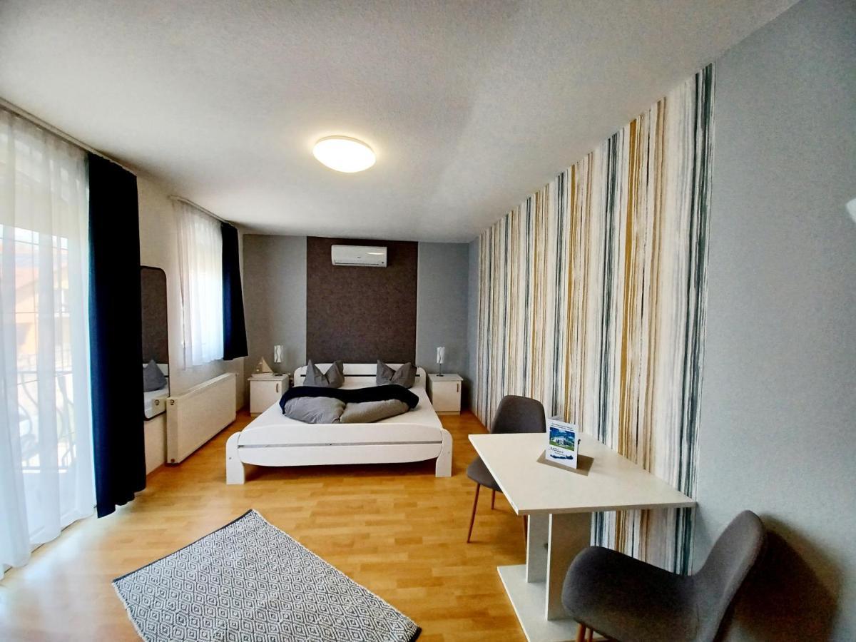 Margret Haus Bed and Breakfast Balatonfüred Exteriör bild